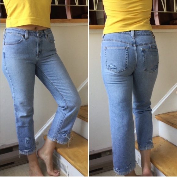 Vintage Tommy Hilfiger Light Wash Jeans - Picture 2 of 8